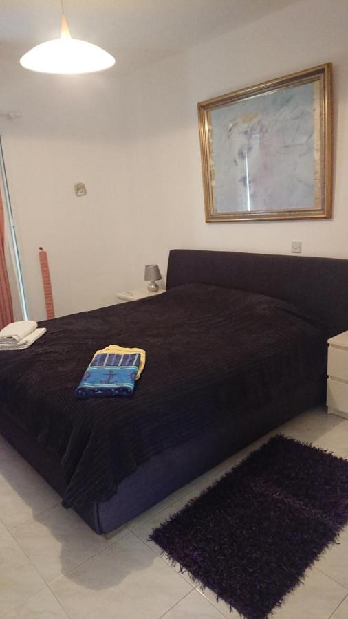 Apartmán Peaceful Townhouse With Private Pool Near The Sea Paphos Exteriér fotografie